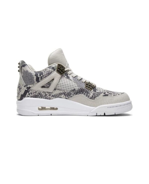 Air Jordan 4