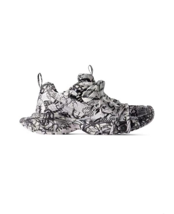 BALENCIAGA 3XL - Image 3